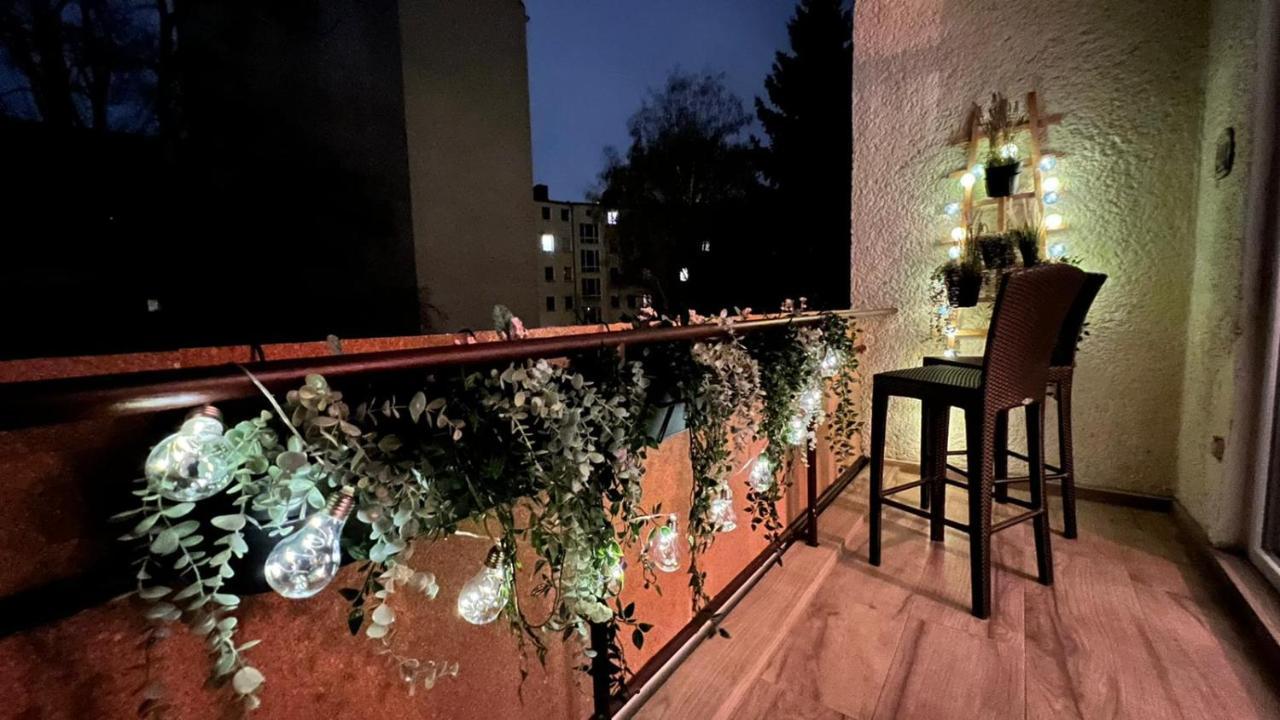 Designer Central Apartment With Terrace & Free Parking Berlino Esterno foto